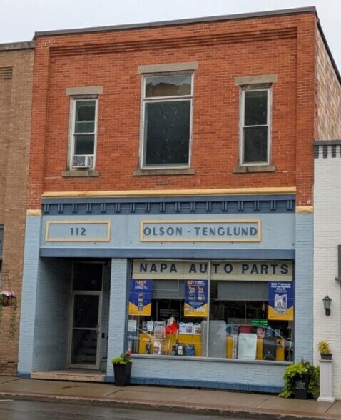 NAPA Auto Parts Distributor portefeuille de 2 biens à vendre sur LoopNet.fr - Photo de l’immeuble – Image 2 sur 8