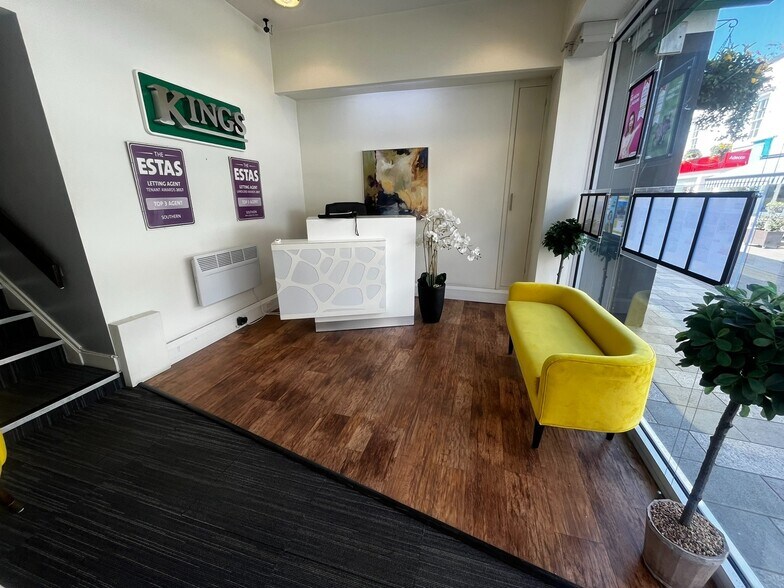 103 High St, Maidenhead à vendre - Photo intérieure – Image 3 sur 6