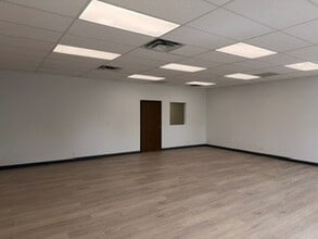 2141 Academy Cir, Colorado Springs, CO à louer Photo intérieure– Image 1 sur 2