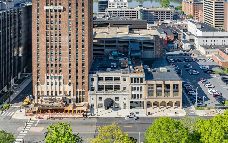 208 N 3rd St, Harrisburg, PA à vendre - Photo de l’immeuble – Image 3 sur 12