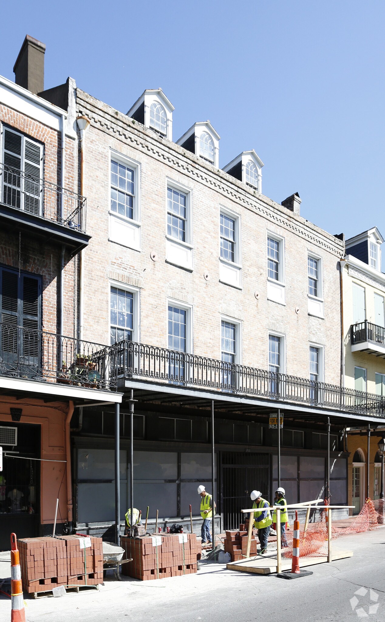 1311 Decatur St, New Orleans, LA à louer Photo principale– Image 1 sur 9