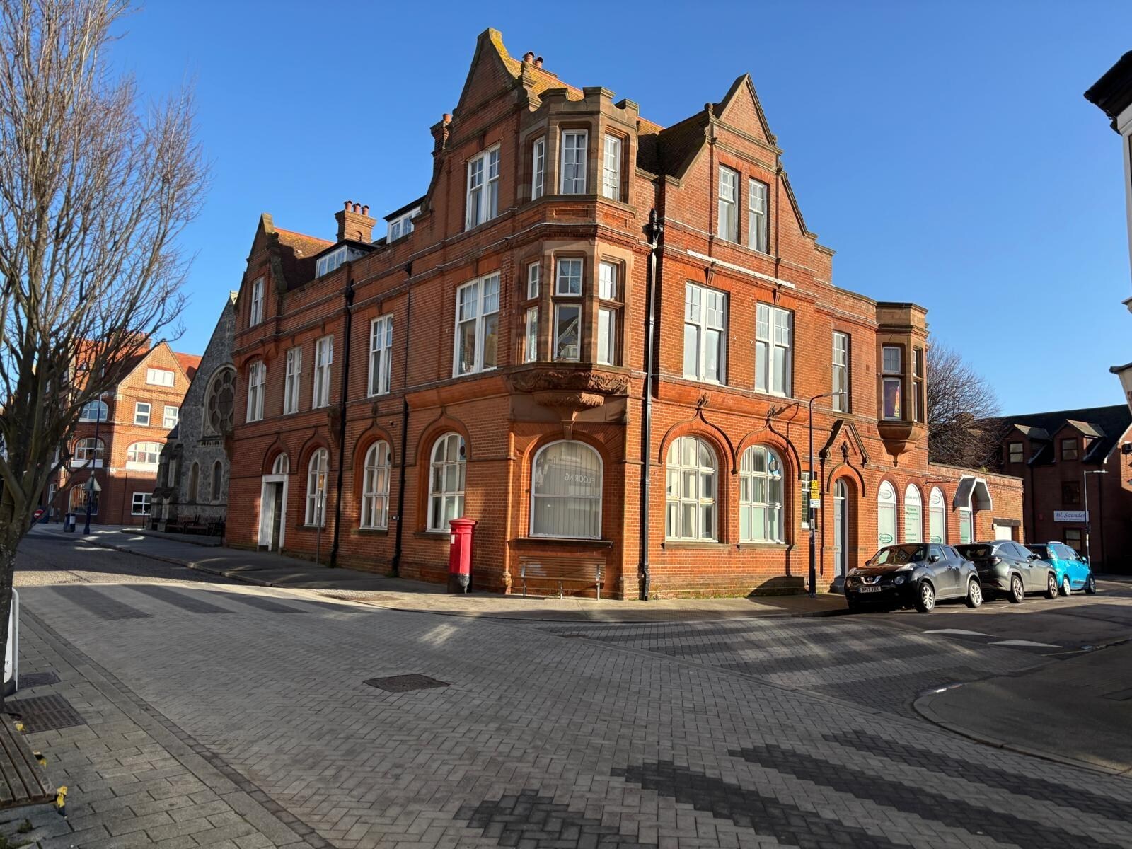 18 Hamilton Rd, Felixstowe à louer Photo principale– Image 1 sur 3