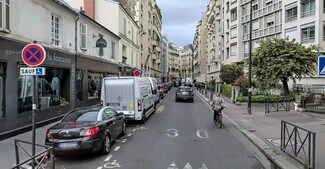 Plus de détails pour Local commercial à louer