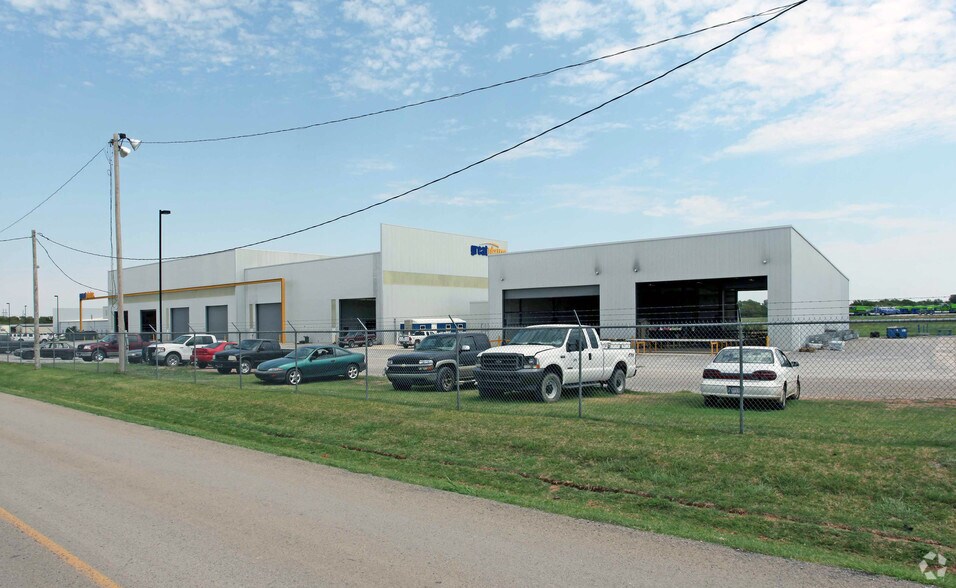 3401 S Radio Rd, El Reno, OK à vendre - Photo de l’immeuble – Image 2 sur 2
