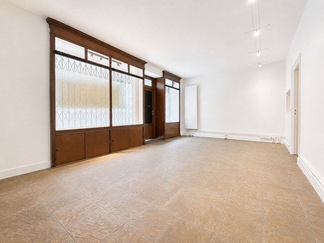 Plus de détails pour 7 Rue Georges Saché, Paris - Bureau à vendre