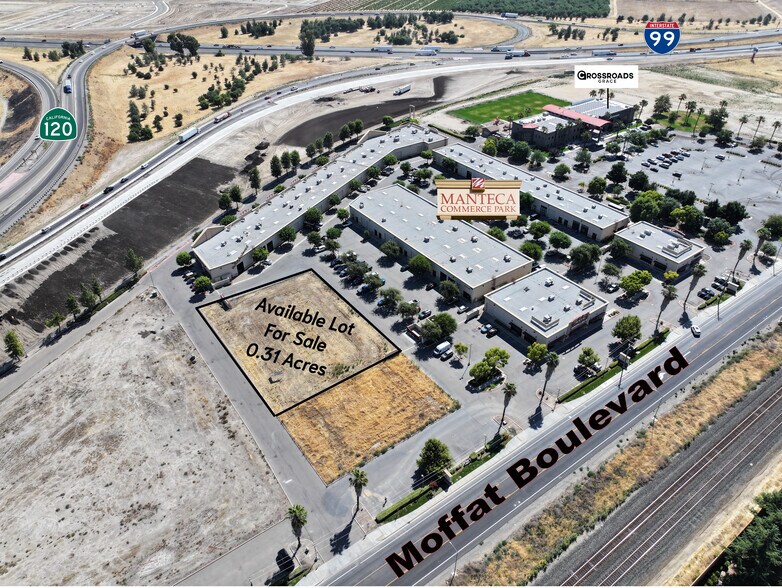 1413 Moffat Blvd, Manteca, CA à vendre - Aérien – Image 2 sur 4