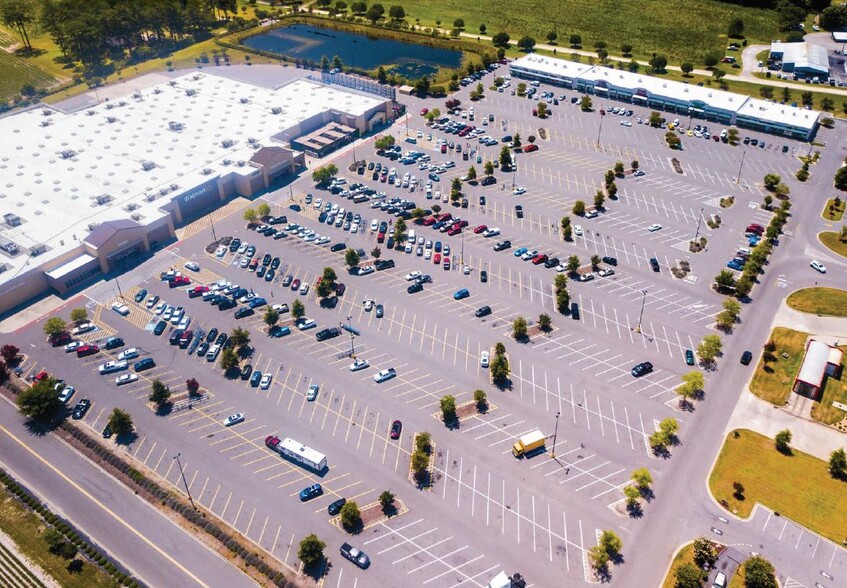 1059 Walmart Dr, Williamston, NC à louer - Photo de l’immeuble – Image 3 sur 14
