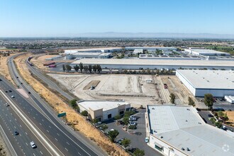 630-632 Commerce Ct, Manteca, CA - VUE AÉRIENNE vue de carte