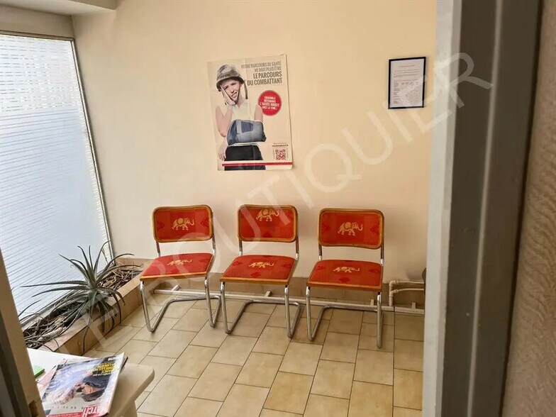 Local commercial dans Colombes à vendre - Photo de l’immeuble – Image 2 sur 9