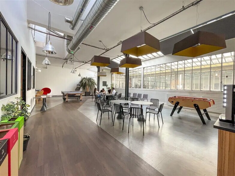 Bureau dans Paris à louer - Photo de l’immeuble – Image 1 sur 9