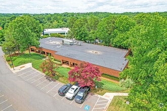 5715 Westpark Dr, Charlotte, NC - VUE AÉRIENNE  vue de carte