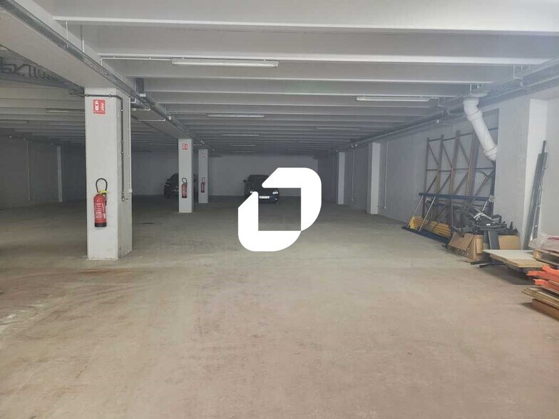 Local d'activités dans Palaiseau à vendre - Photo de l’immeuble – Image 3 sur 8