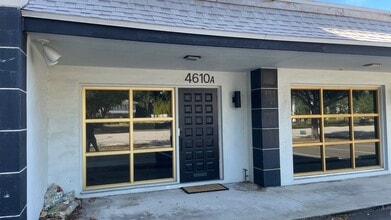 4610 Central Ave, Saint Petersburg, FL à louer Hall d’entrée– Image 1 sur 14