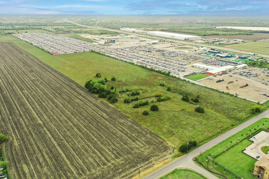 300 Mars rd, Wilmer, TX à vendre - Aérien – Image 2 sur 15