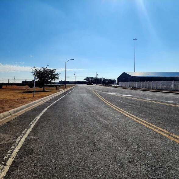 1900 Beal Pky, Midland, TX à vendre - Autre – Image 2 sur 7
