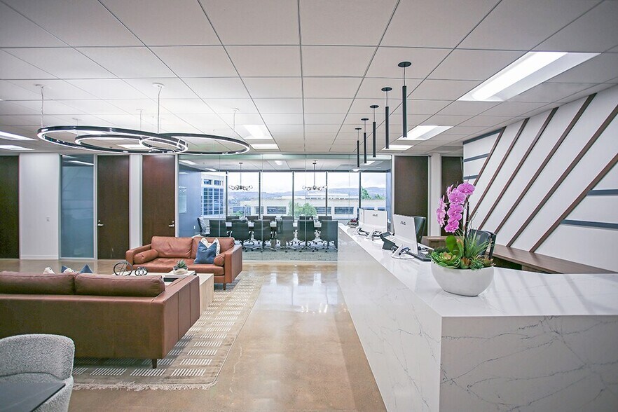 4000 MacArthur Blvd, Newport Beach, CA à louer - Photo de l’immeuble – Image 1 sur 5