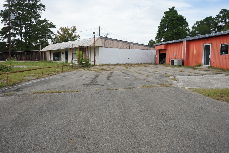 20 Flys St, Shepherd, TX à vendre - Photo de l’immeuble – Image 2 sur 25