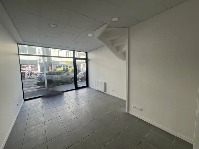 Local commercial dans Le Havre à louer - Photo intérieure – Image 2 sur 3