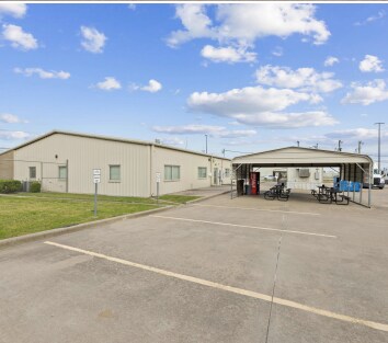 1096 S Interstate 45 Service Rd, Hutchins, TX à louer - Photo de l’immeuble – Image 3 sur 9