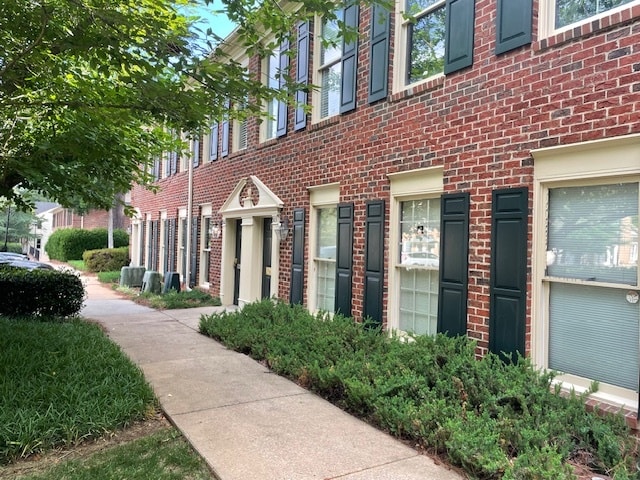 6512 Six Forks Rd, Raleigh, NC à vendre - Photo de l’immeuble – Image 2 sur 14