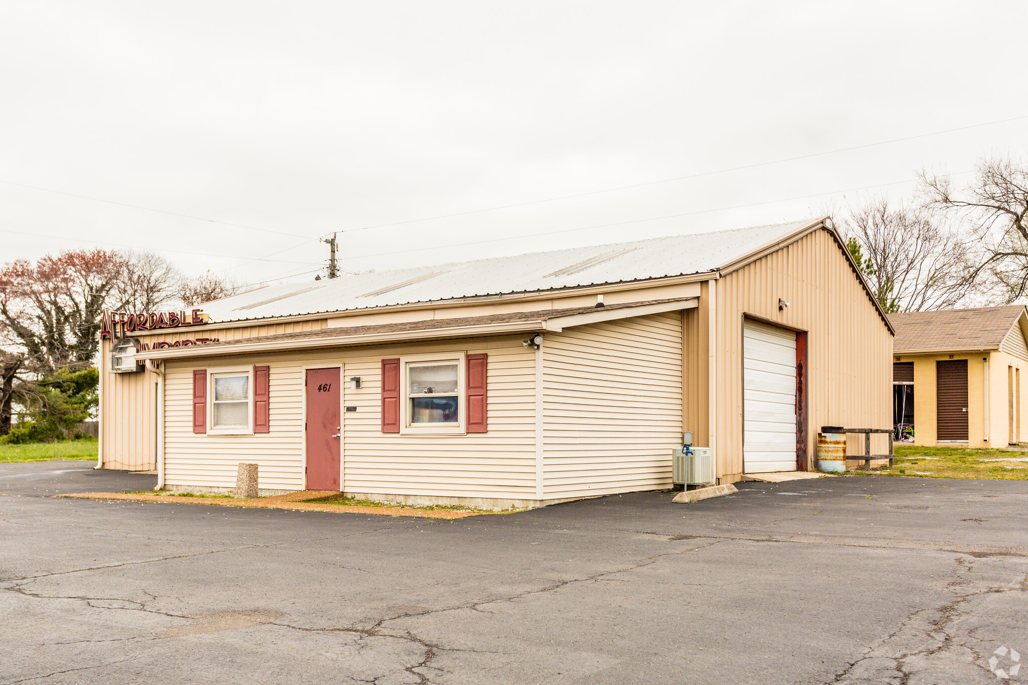 461 N Broadway St, Portland, TN à vendre Photo principale– Image 1 sur 3