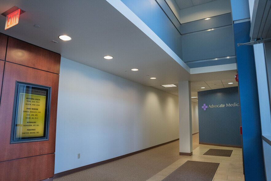 1500 Sycamore Rd, Yorkville, IL à louer - Photo intérieure – Image 3 sur 6