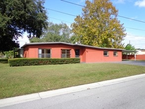 95 E Palmetto St, Winter Garden, FL à louer Photo de l’immeuble– Image 1 sur 1