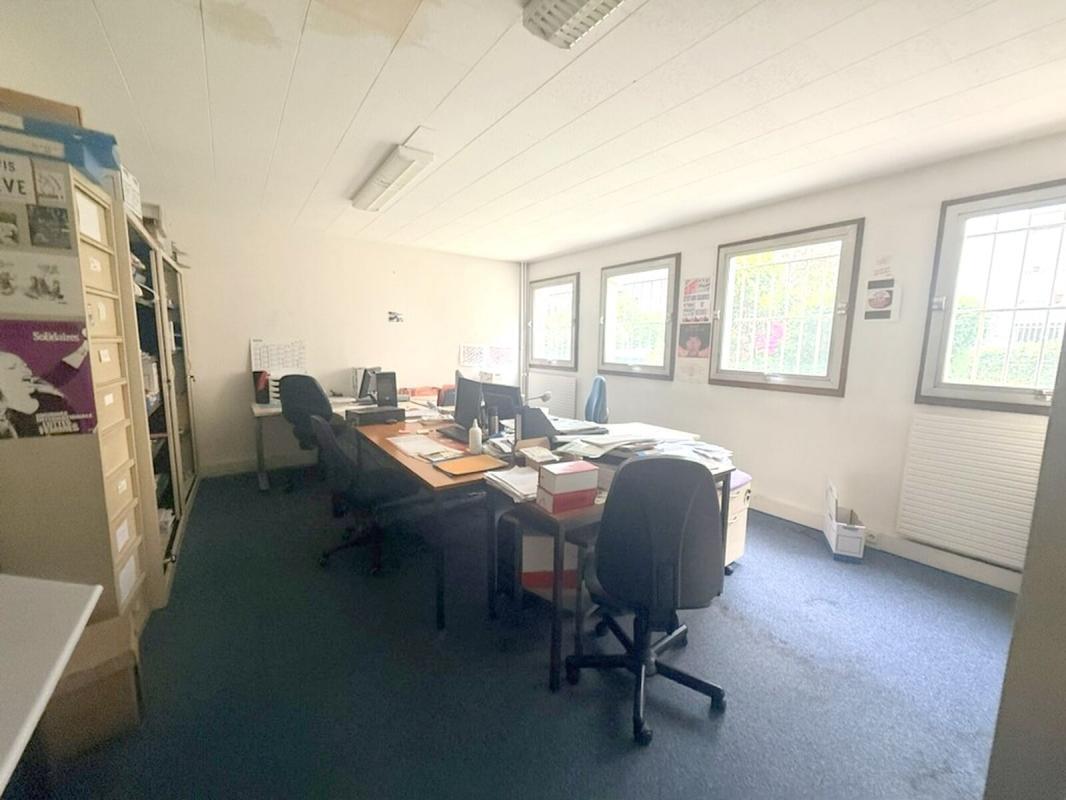 Bureau dans Aubervilliers à vendre Photo intérieure– Image 1 sur 12