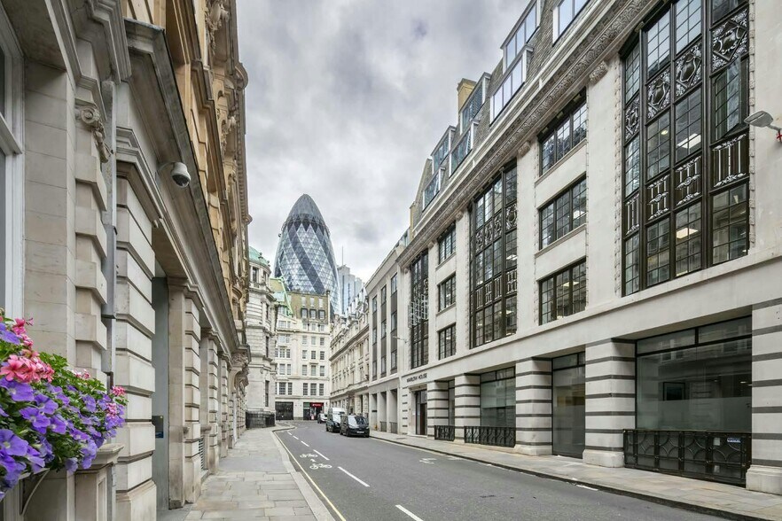 1A Lloyds Ave, Londres à louer - Photo de l’immeuble – Image 2 sur 21