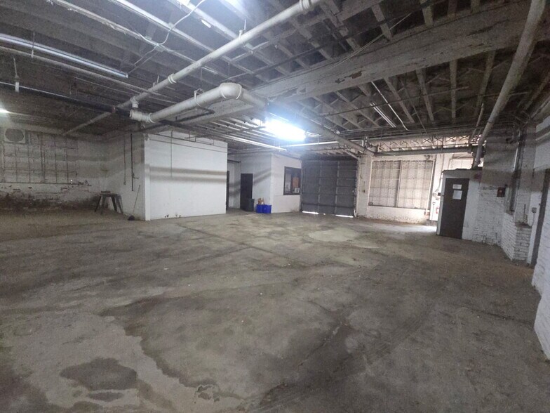 337-341 Liberty St, Newburgh, NY à louer - Photo de l’immeuble – Image 2 sur 7