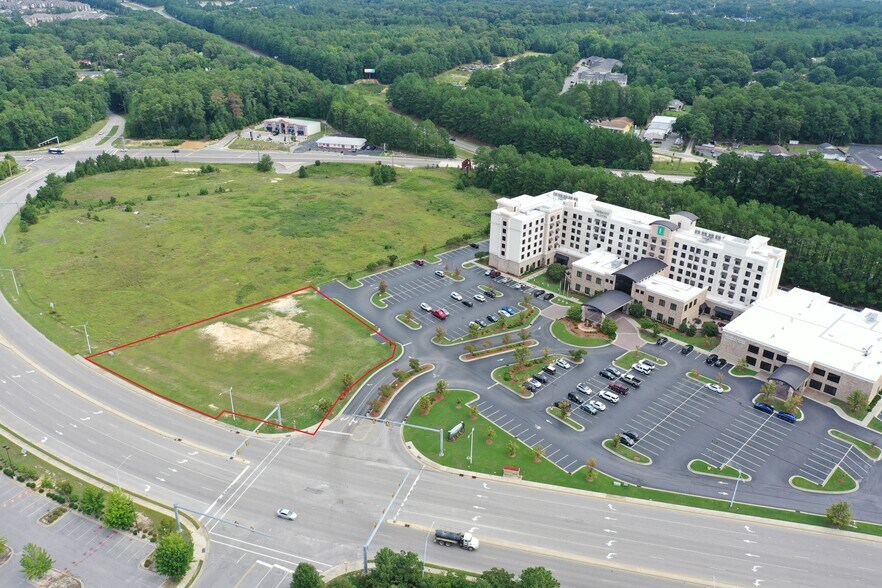 4780 Lake Valley dr, Fayetteville, NC à louer - Photo principale – Image 1 sur 6