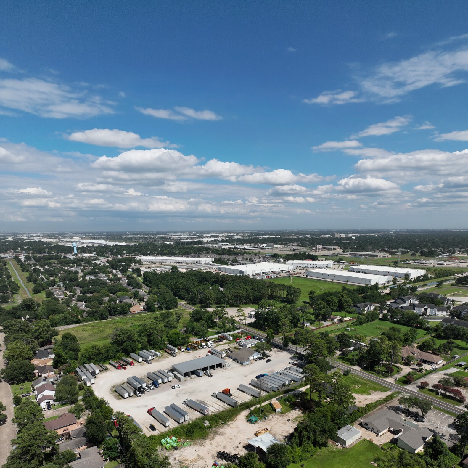 10660 Woodedge Dr, Houston, TX à vendre Photo principale– Image 1 sur 5