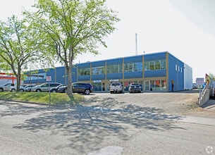 9333 37 Av NW, Edmonton, AB à louer Photo intérieure– Image 1 sur 8