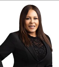 Lupe Redburn