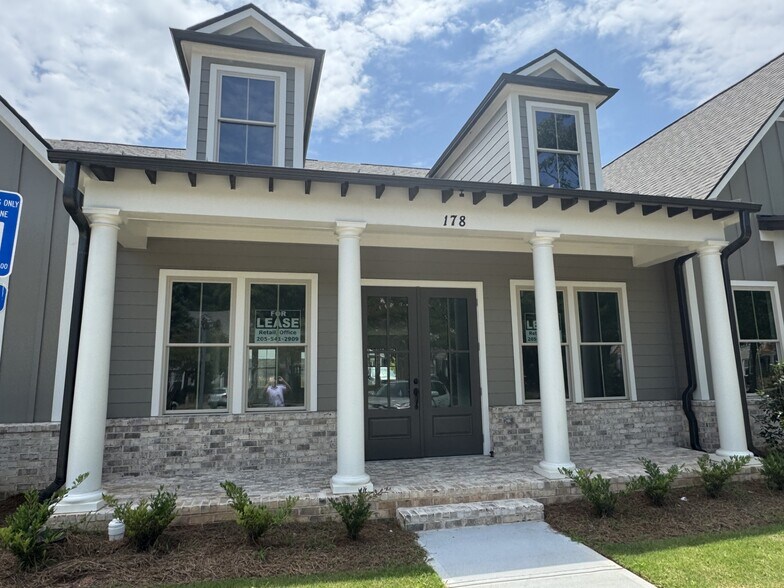 178 River Green Ave, Canton, GA à louer - Photo de l’immeuble – Image 1 sur 6