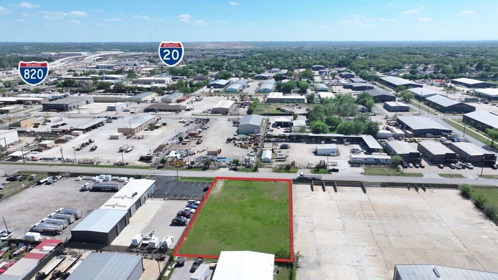 5029 Vesta Farley Rd, Fort Worth, TX à vendre - Photo de l’immeuble – Image 2 sur 3