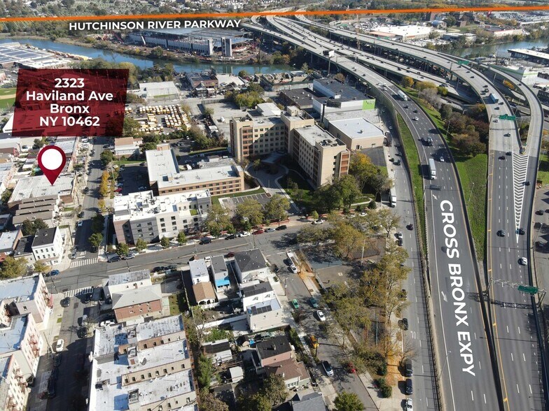 2323 Haviland Ave, Bronx, NY à louer - Photo de l’immeuble – Image 2 sur 6