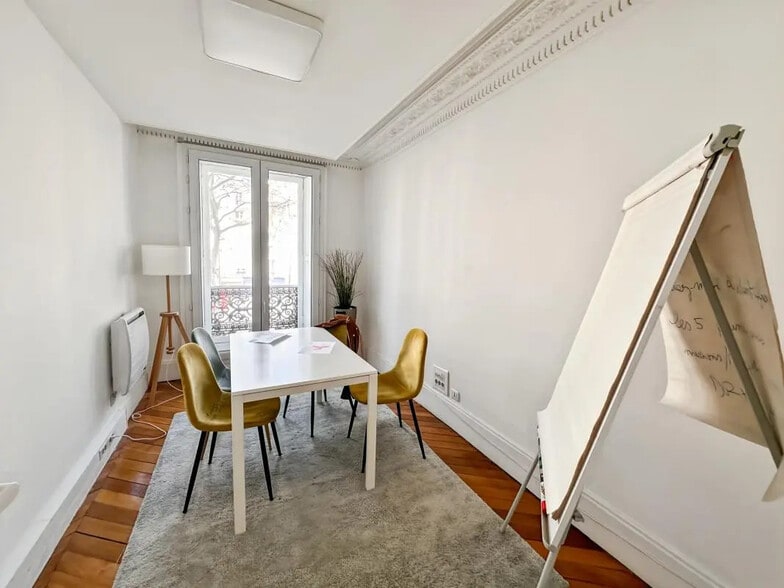 Bureau dans Paris à louer - Photo de l’immeuble – Image 3 sur 9