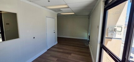 10918 Hesperia Rd, Hesperia, CA à louer Photo intérieure– Image 2 sur 15