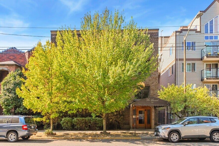 221 Belmont Ave E, Seattle, WA à vendre - Photo de l’immeuble – Image 2 sur 5