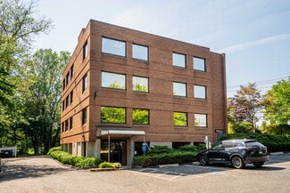 Plus de détails pour 2751 Dixwell Ave, Hamden, CT - Bureau à vendre