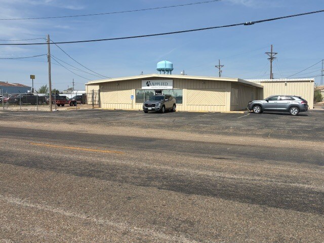 2411 Ridgemere Blvd, Amarillo, TX à vendre Photo principale– Image 1 sur 4