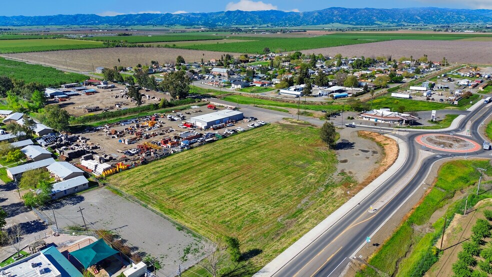 CA-16, Madison, CA à vendre - Aérien – Image 1 sur 5