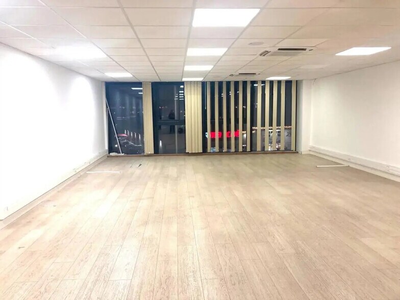 155 Avenue Francis Tonner, Cannes à louer - Photo intérieure – Image 3 sur 5