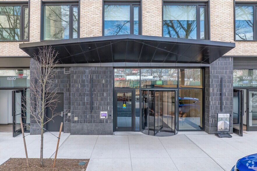 15310 88th Ave, Jamaica, NY à louer - Photo de l’immeuble – Image 3 sur 6