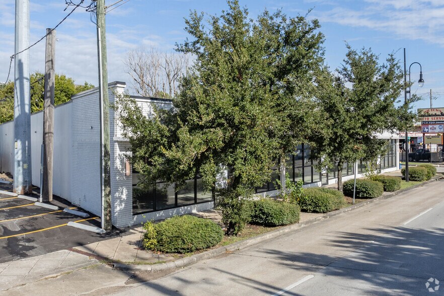 4608 Almeda Rd, Houston, TX à louer - Photo de l’immeuble – Image 3 sur 6