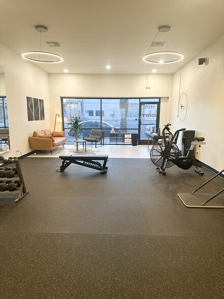 11154-11172 Washington Blvd, Culver City, CA à louer - Photo de l’immeuble – Image 2 sur 16