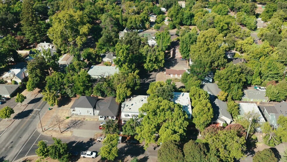 1121 Magnolia Ave, Chico, CA à vendre - Vidéo sur l’annonce professionnelle – Image 2 sur 7