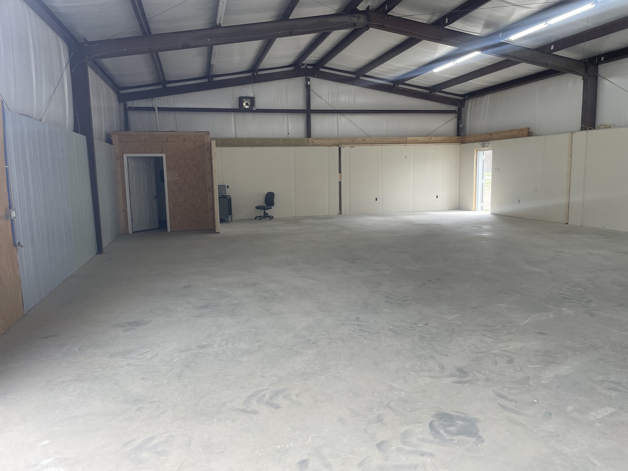 645 Bess Town Rd, Bessemer City, NC à louer Photo de l’immeuble– Image 1 sur 5