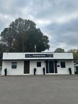 Plus de détails pour 2700 Eastend Dr, Humboldt, TN - Local d'activités à louer